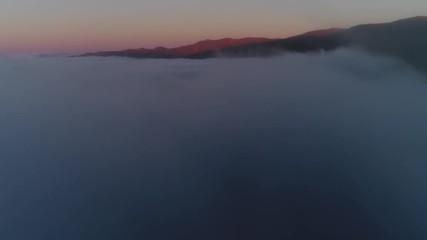 Au dessus des nuages