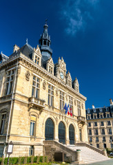 Fototapeta na wymiar Mairie de Vincennes, the town hall of Vincennes near Paris, France
