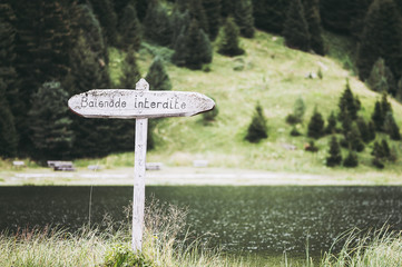 Panneau baignade interdite