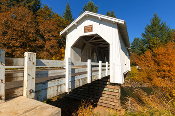 Hoffman Bridge over Crabtree Creek in Fall © David Gn