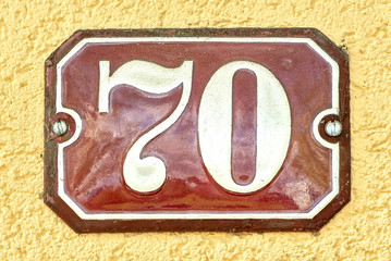hausnummer 70