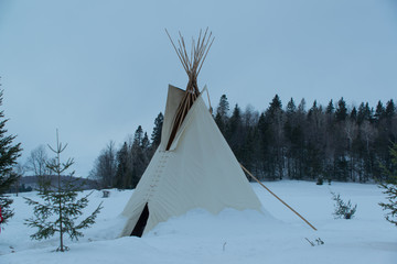 Teepee in the now, Quebec © ryan