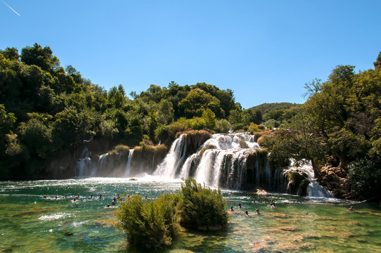 O Parque Nacional de Krka situa-se na Cro&aacute;cia e &eacute; muito conhecido pelas suas sete cascatas