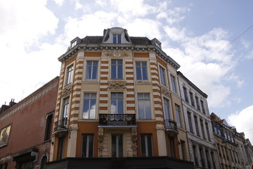 Fototapeta na wymiar Immeuble ancien à Lille, Nord
