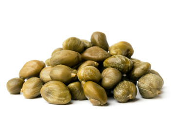 Obraz premium Bunch of capers on a white background isolated.