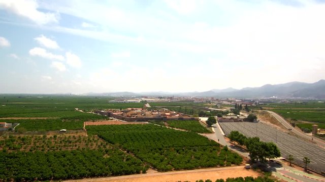 Drone en Mascarell, pequeña población amurallada que pertenece al municipio de Nules, en la provincia de Castellón (España) Video aereo con Dron