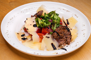 Salad plate with beef and pork