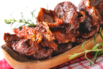 sun dried tomatoes