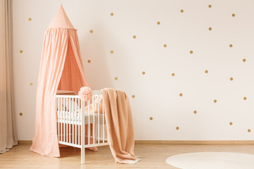 Gold and pink kid's bedroom