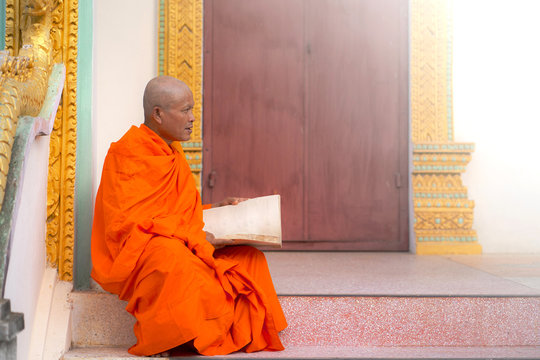 Monks in Thailand are reading books