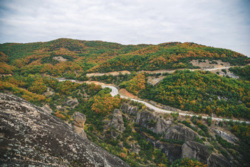 Obraz premium Road Along Hill