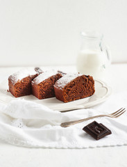 Brownie with berries and chocolate