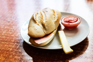  bread ham sandwich and Sauce