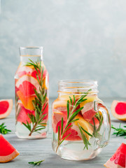 infused detox water with grapefruit and rosemary
