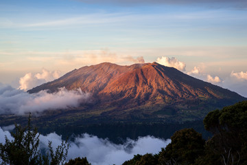 Fototapeta na wymiar Volcan Turrialba