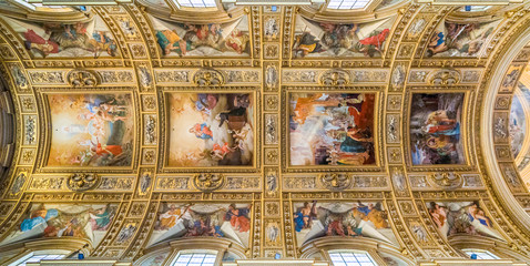 Fototapeta na wymiar The ceiling in the Basilica of Sant'Andrea della Valle in Rome, Italy.