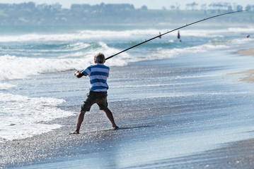 Surfcasting in the Sunshine