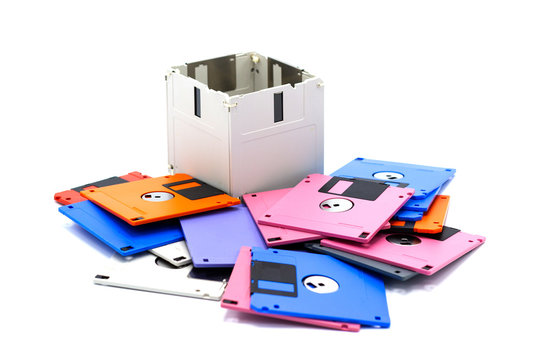 recycle floppy disk, Creative objects used for obsolete furniture. - Developed a  box, concept recycle floppy disk