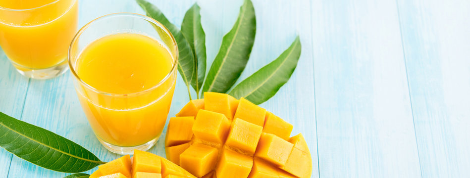 Refreshing Cold Mango Juice Drinks For Summer