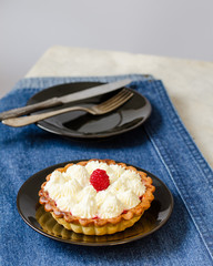 Raspberry tartlets with cream filling