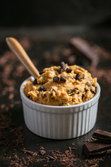 Cookie dough pâte crue aux chocolat