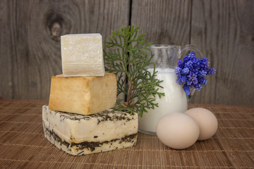 Table decoration of different flavors of cheese
