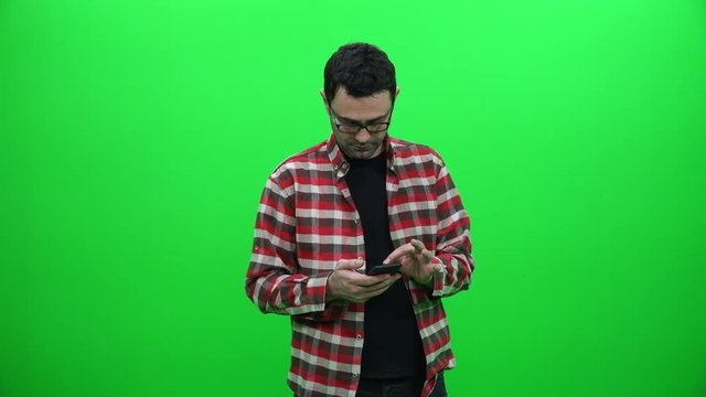 Using Mobile Phone Green Screen Background