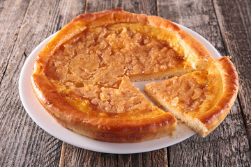 sugar tart on wood background