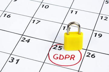 Calendar with words "GDPR" showing General data protection regulation day is May 25 2018 and padlock.