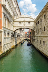 Fototapeta na wymiar Bridge of Sighs, Venice