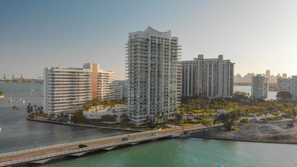 Fototapeta premium Aerial view of Venetian Way and Miami Beach, Florida