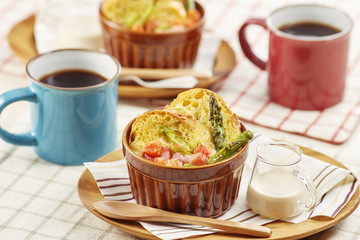 パンプディング (bred pudding)