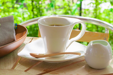 テラスでコーヒーブレイク　コーヒー