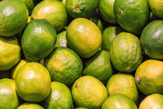 ripe and juicy lime texture