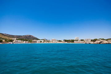 Fototapeta na wymiar Island scenery, seascape Majorca Spain, beautiful panorama