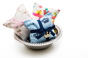 Scented sachets in metal container