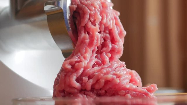 Cooking the meat forcemeat using the meat grinder