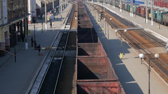freight train, empty wagons, train station