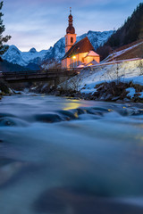 Winter Weihnachten in Ramsau in den Alpen ion Deutschland