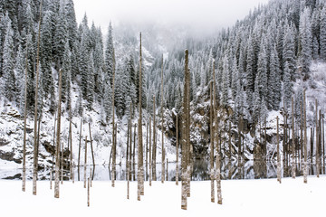 Lake Kaiyndy in winter