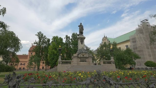 Statue of Adam Mickiewicz in H. C. Hoovera Park 
