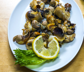 sea snails with lemon