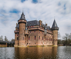 Fototapeta na wymiar Castle from the middle ages situated in a pond