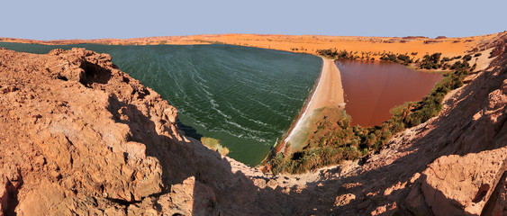  Saline Ouniaga Kebir  lake in the Sahara Desert, Chad   © robnaw