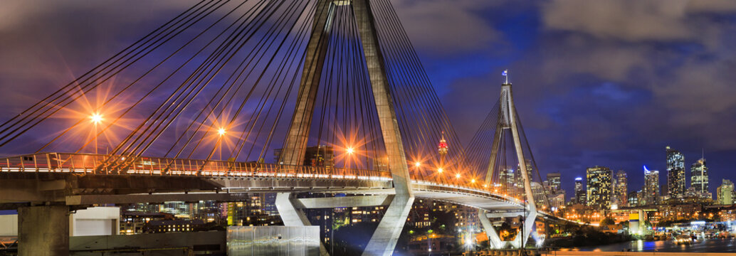 Sy Anzac bridge Close CBD Pan