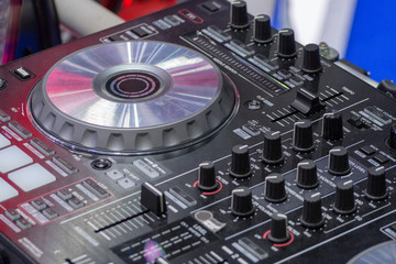 dj controller