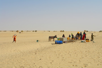 Water well on the Sahara desert in Northen Chad © robnaw