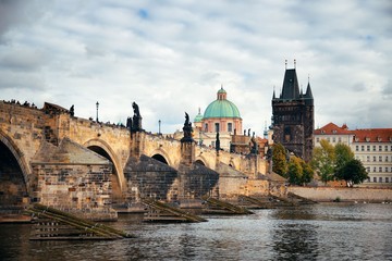 Fototapeta na wymiar Prague skyline and bridge