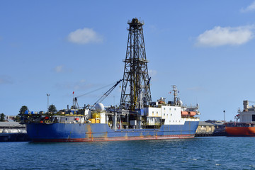 Naklejka premium Australia, WA, Perth, Drill ship
