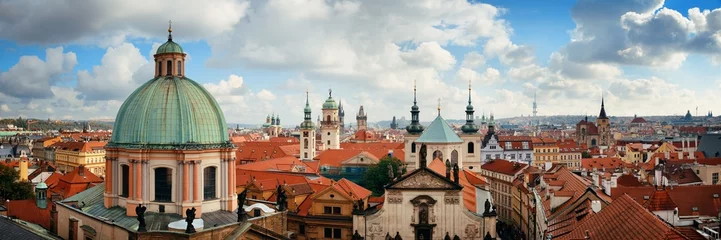 Cercles muraux Prague Dôme de vue de toit d& 39 horizon de Prague